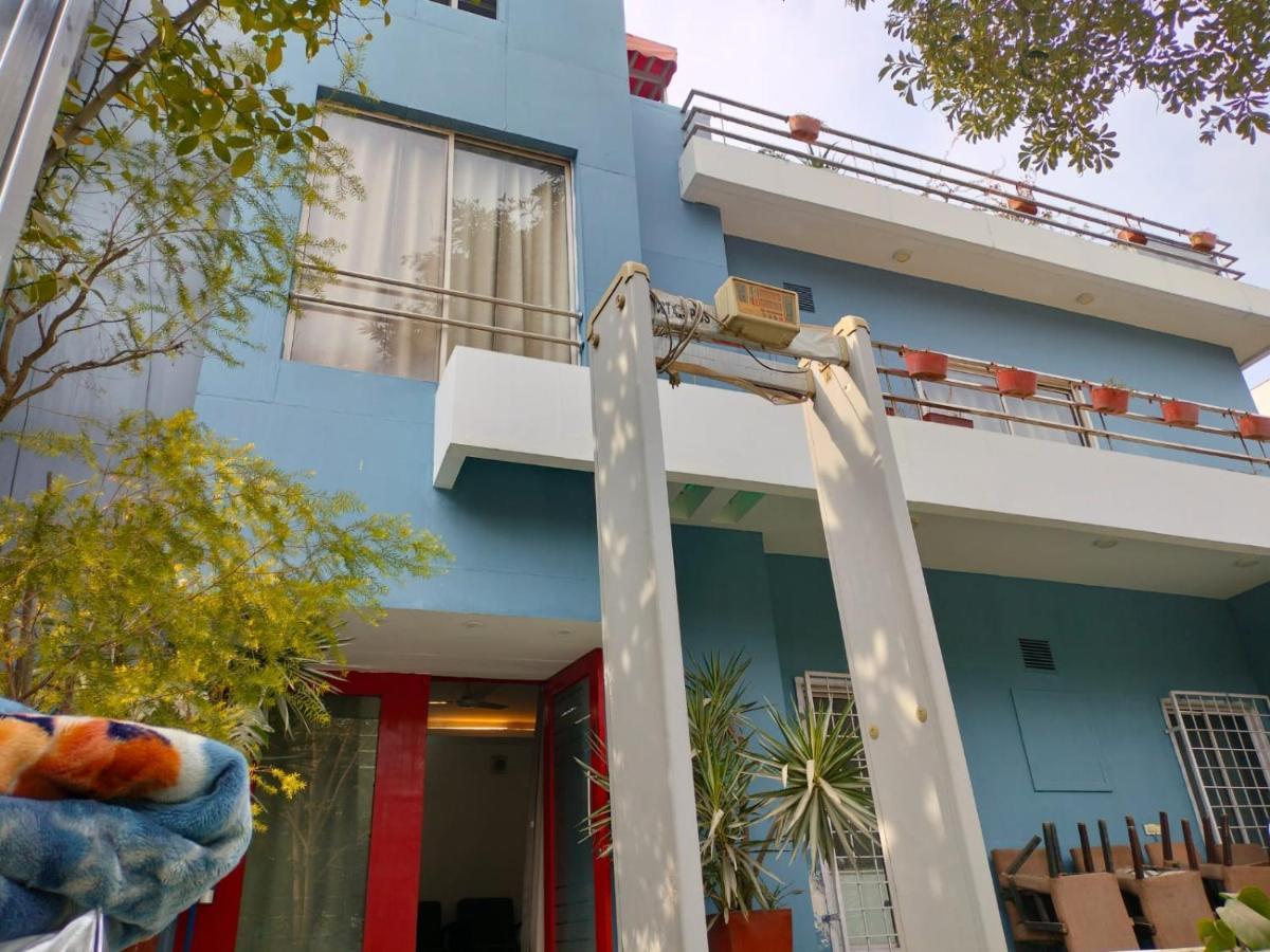 Divine Inn Couple Friendly Hotel Near Sector 51 Metro Station Noida Exterior photo